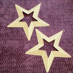 Metal stars